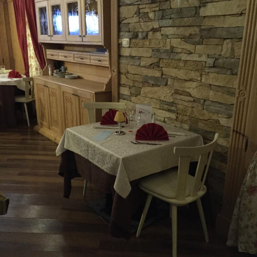 Hotel Iscla Edolo Ngoại thất bức ảnh