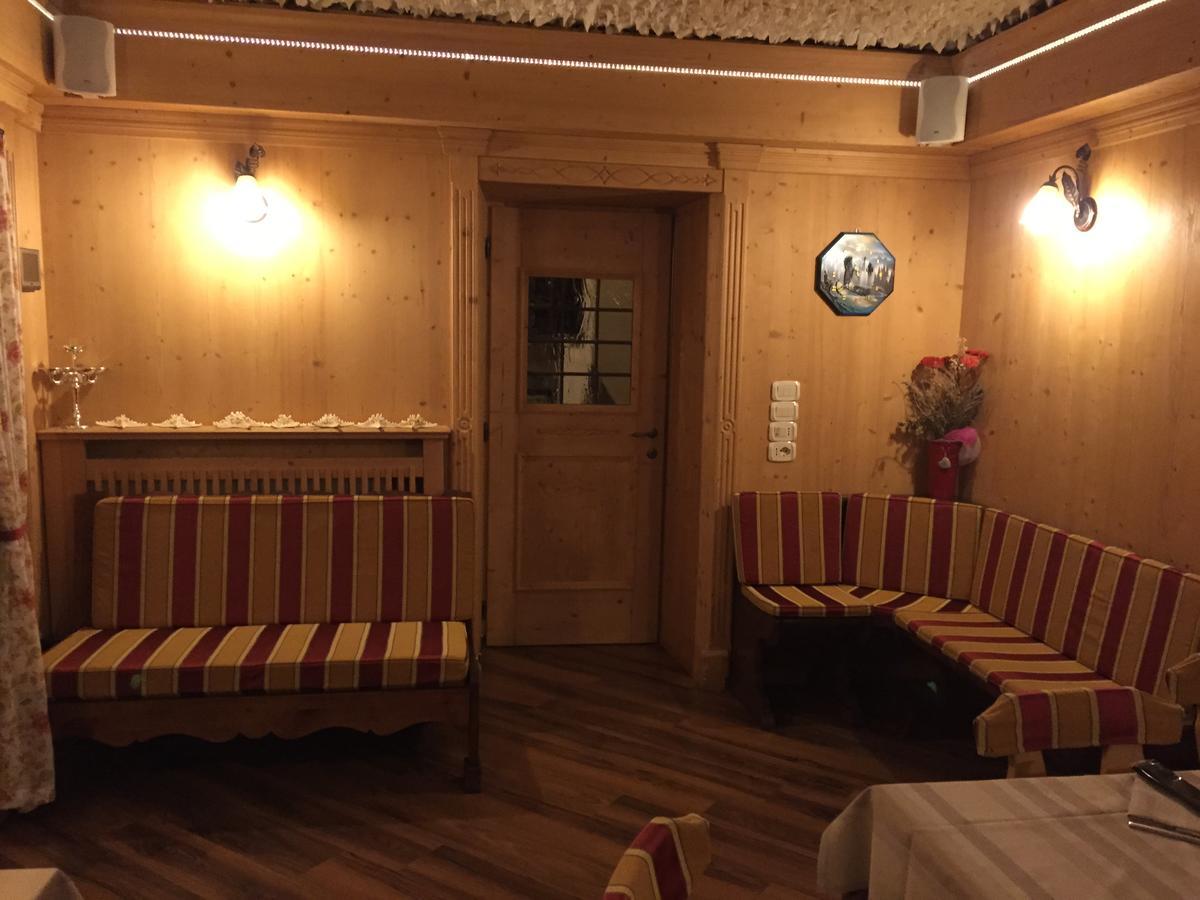 Hotel Iscla Edolo Ngoại thất bức ảnh